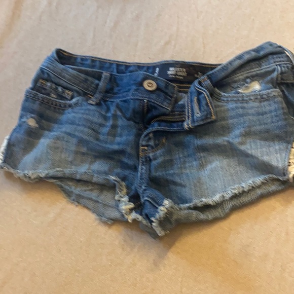 Hollister Pants - 💙2/$15 or 3/$20 - Jean shorts